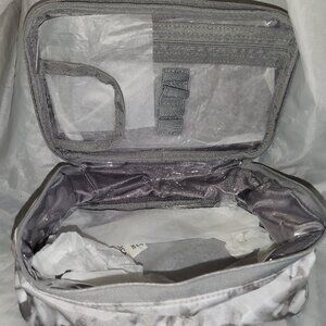 THIRTY ONE Glamor Case in MYSTIC GRAY New in Packaging